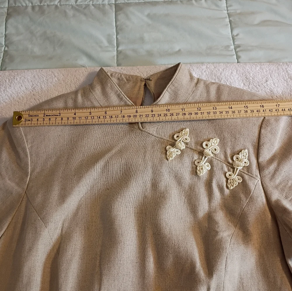 David Warren Beige Qpao Cheongsam with Pankou Linen Blend Women Dress Size 14 - Picture 9 of 11